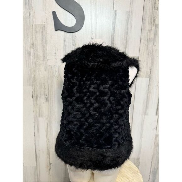 Black vest size small - Picture 8 of 11